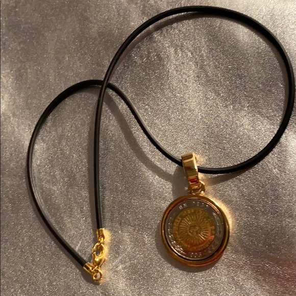 Necklace with coin - Picture 5 of 7